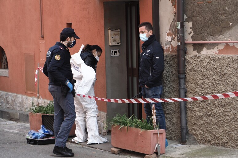 - RIPRODUZIONE RISERVATA