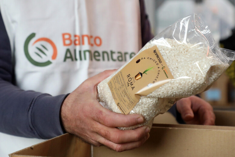 - RIPRODUZIONE RISERVATA