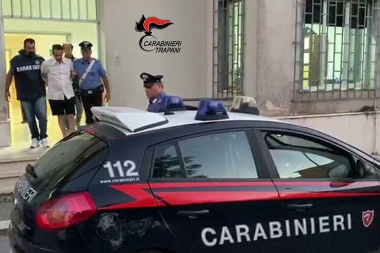 - RIPRODUZIONE RISERVATA