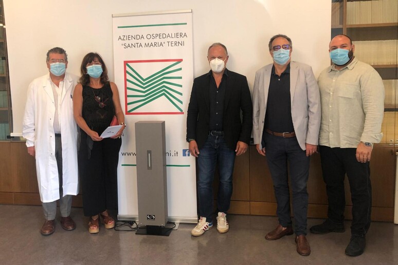 - RIPRODUZIONE RISERVATA