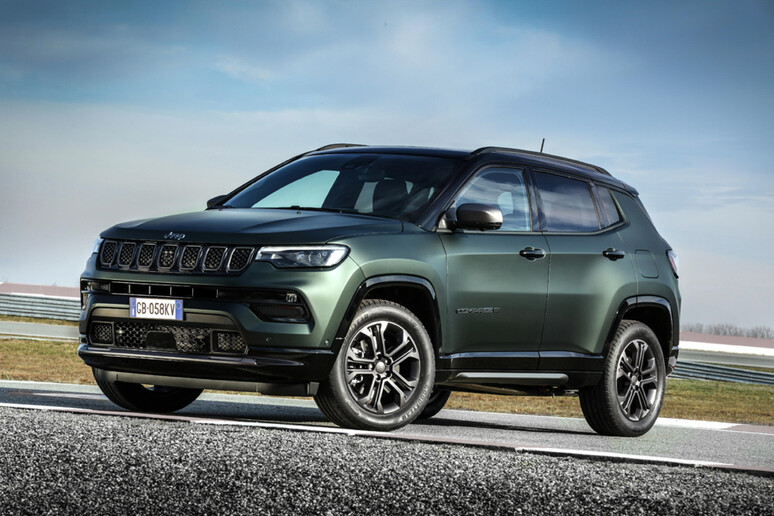 Jeep compie 80 anni, nuove edizioni speciali © ANSA/Stellantis Jeep Press