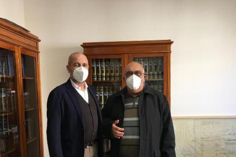 - RIPRODUZIONE RISERVATA