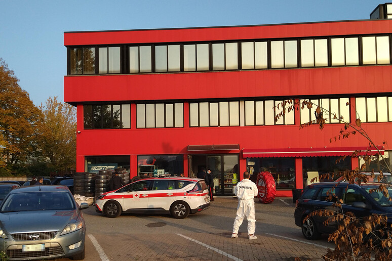- RIPRODUZIONE RISERVATA