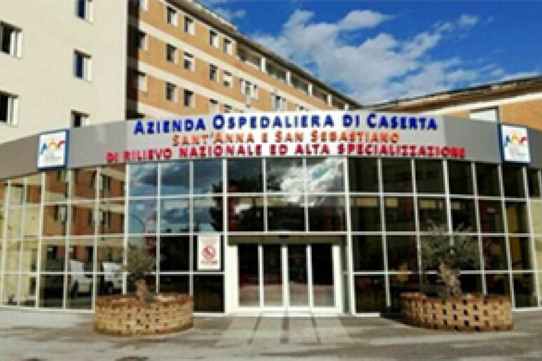 - RIPRODUZIONE RISERVATA