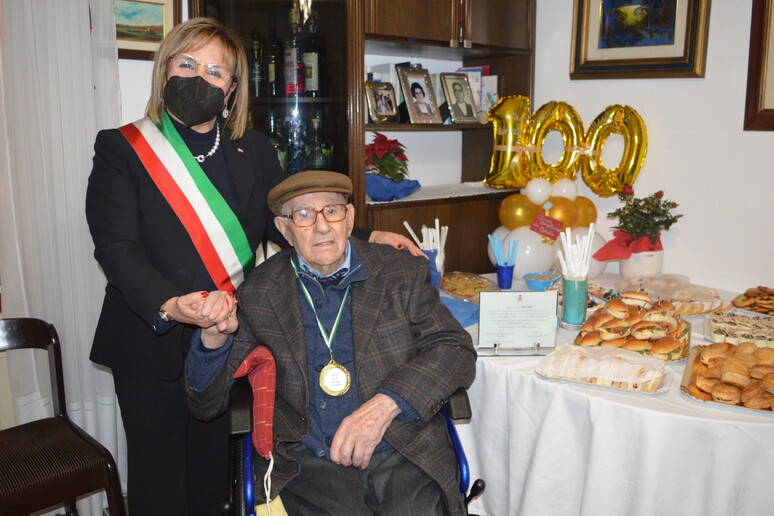 - RIPRODUZIONE RISERVATA