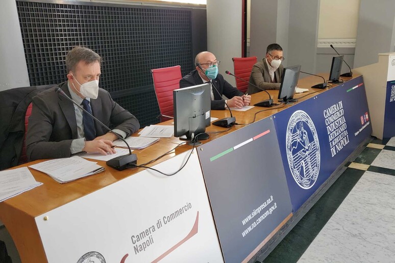 - RIPRODUZIONE RISERVATA