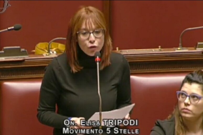 - RIPRODUZIONE RISERVATA