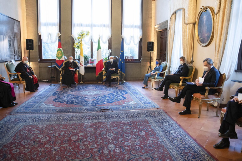 - RIPRODUZIONE RISERVATA