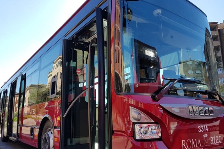 Iveco Bus Urbanway © ANSA/Atac