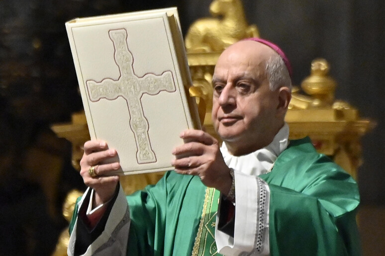 - RIPRODUZIONE RISERVATA