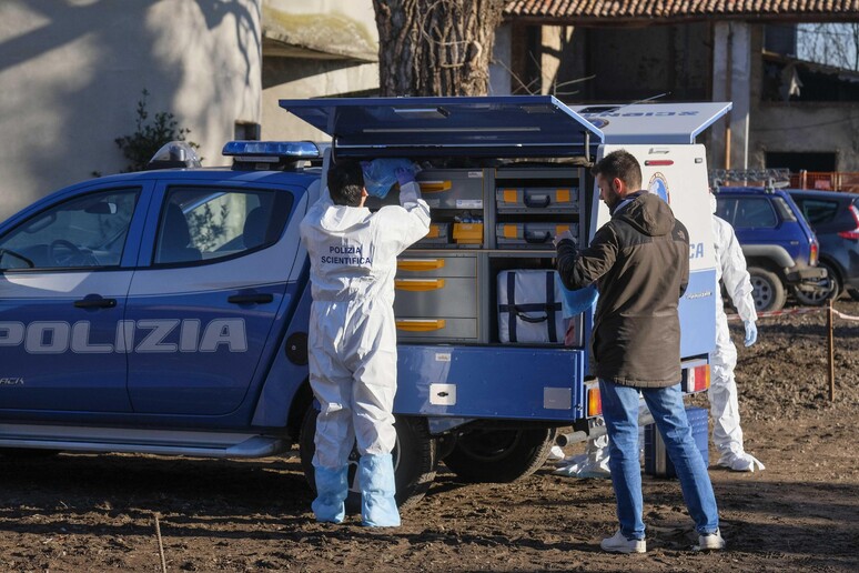 - RIPRODUZIONE RISERVATA