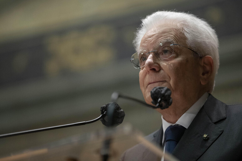 - RIPRODUZIONE RISERVATA