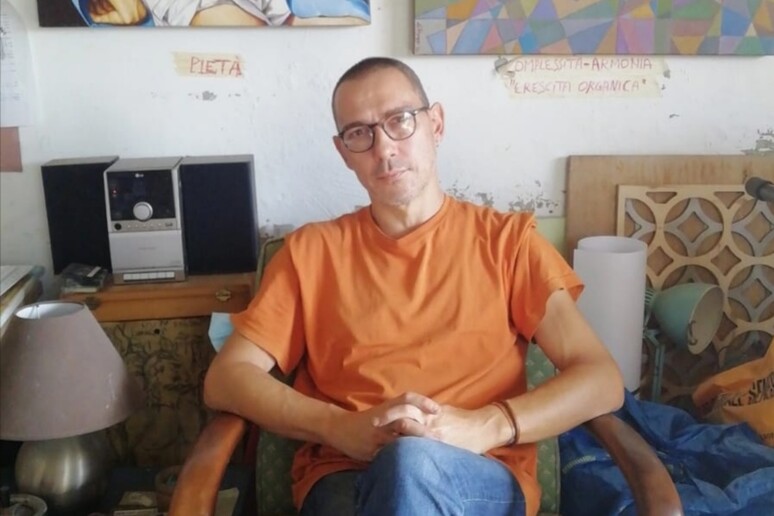 - RIPRODUZIONE RISERVATA