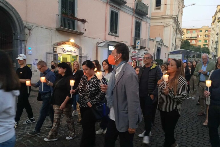- RIPRODUZIONE RISERVATA