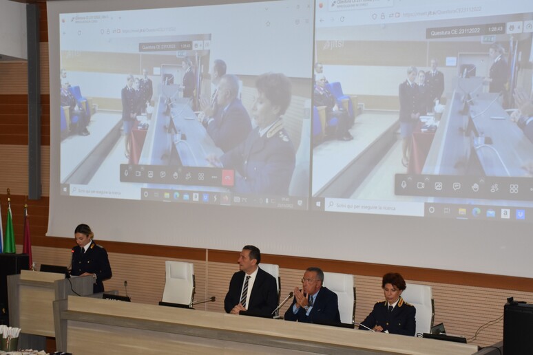 - RIPRODUZIONE RISERVATA