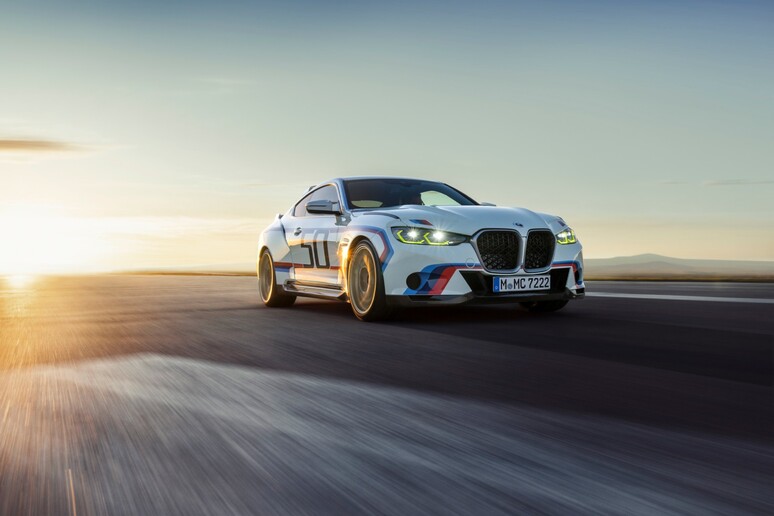 BMW 3.0 CSL, la special edition per i 50 anni del reparto M - RIPRODUZIONE RISERVATA