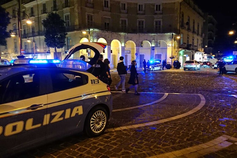 - RIPRODUZIONE RISERVATA