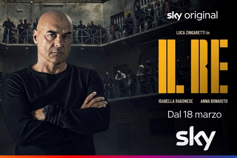 - RIPRODUZIONE RISERVATA