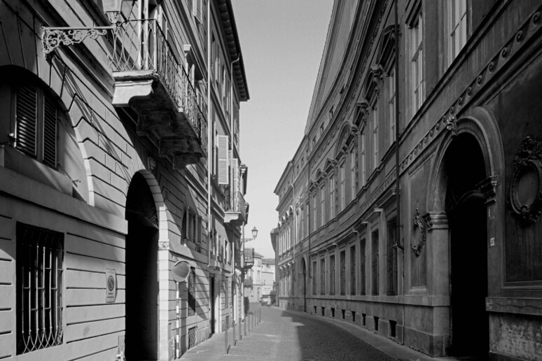 - RIPRODUZIONE RISERVATA
