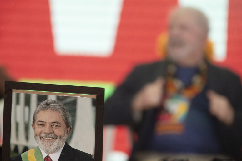 - RIPRODUZIONE RISERVATA