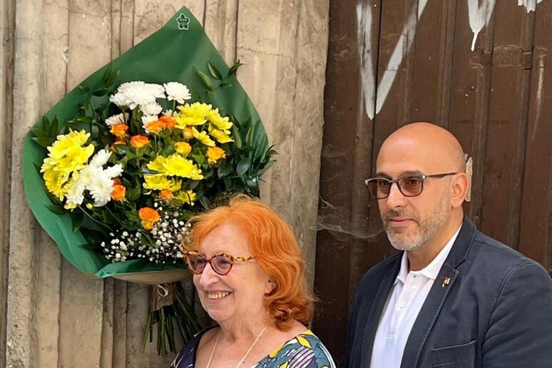 - RIPRODUZIONE RISERVATA