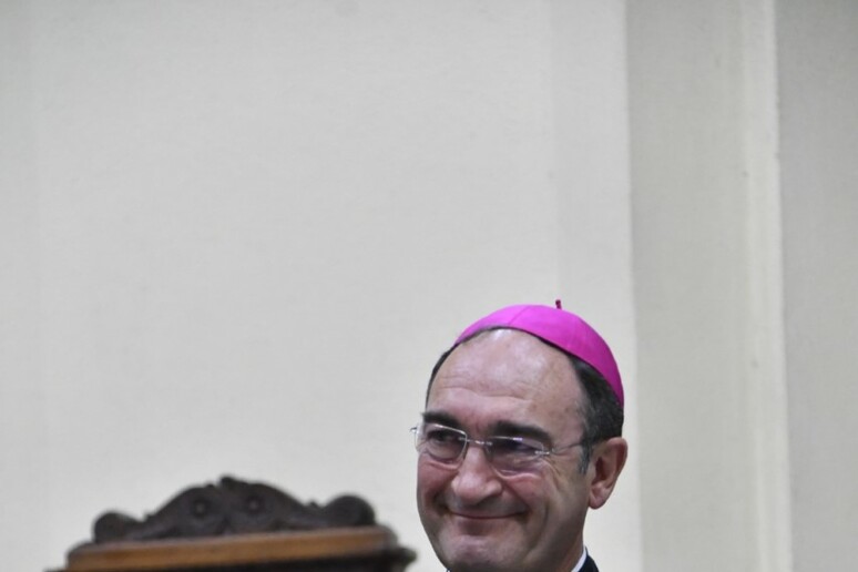 - RIPRODUZIONE RISERVATA