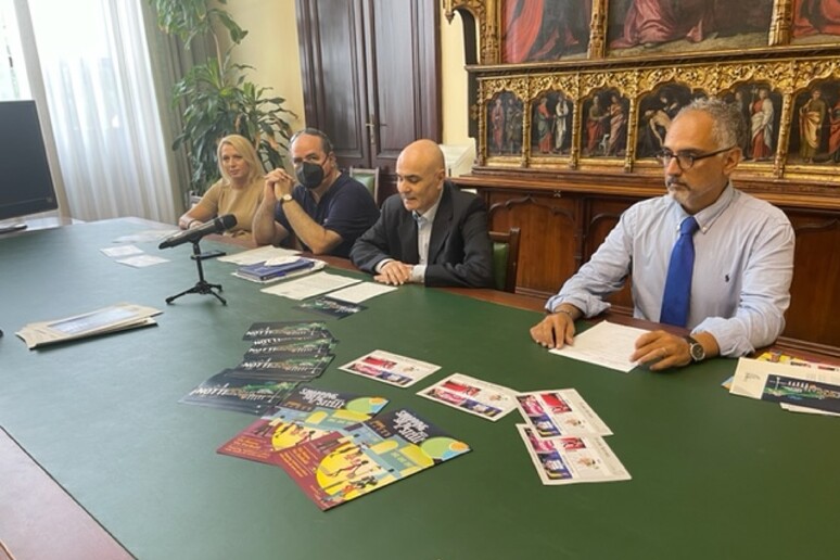 - RIPRODUZIONE RISERVATA