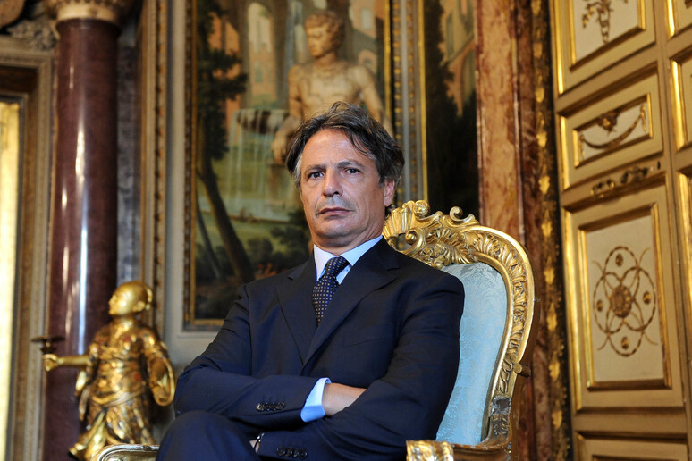 - RIPRODUZIONE RISERVATA