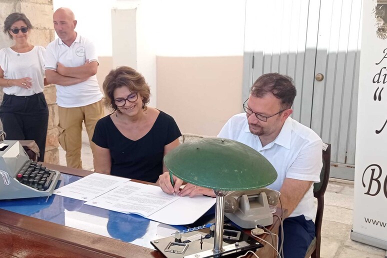 - RIPRODUZIONE RISERVATA