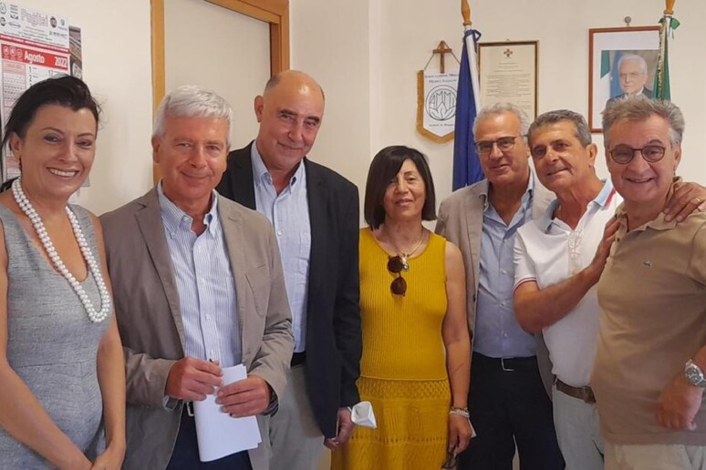- RIPRODUZIONE RISERVATA