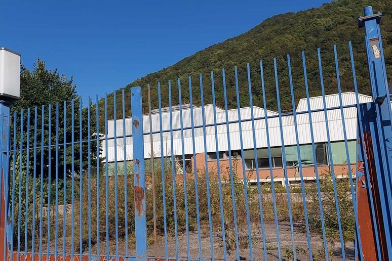 - RIPRODUZIONE RISERVATA