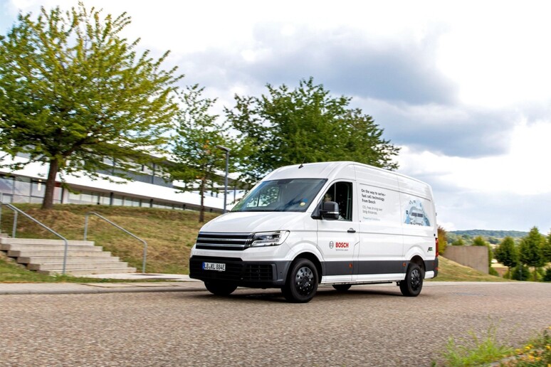 Bosch, test su strada per furgoni a celle a combustione - RIPRODUZIONE RISERVATA