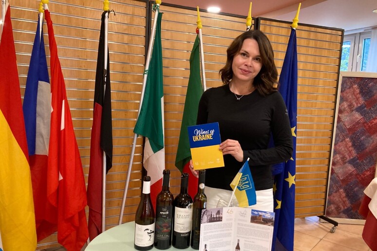 - RIPRODUZIONE RISERVATA