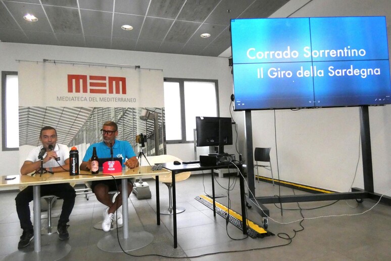 - RIPRODUZIONE RISERVATA