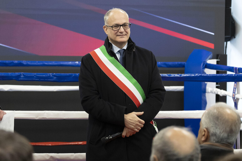 - RIPRODUZIONE RISERVATA
