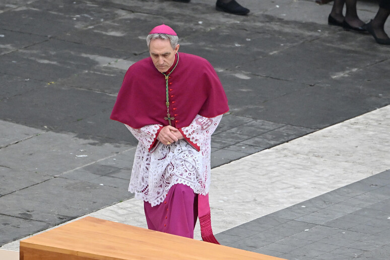 Mons. Georg Gaenswein - RIPRODUZIONE RISERVATA