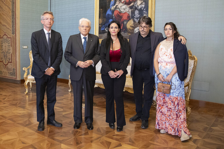 Mattarella riceve famiglia di Giovanbattista Cutolo - RIPRODUZIONE RISERVATA