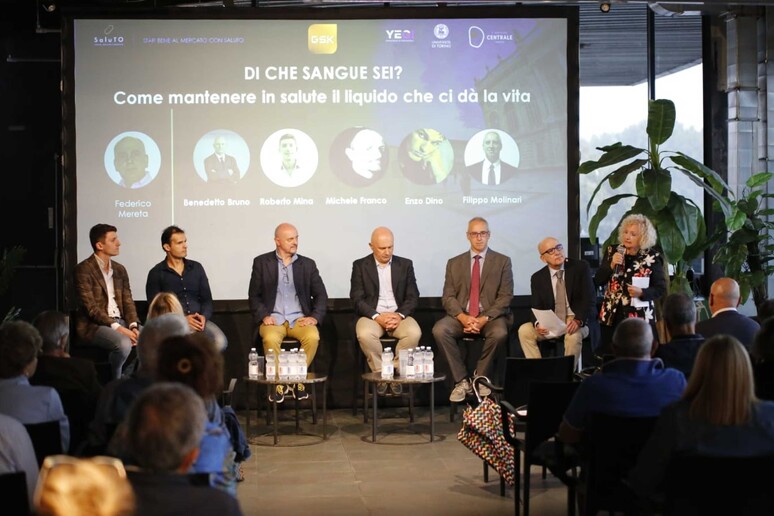 - RIPRODUZIONE RISERVATA