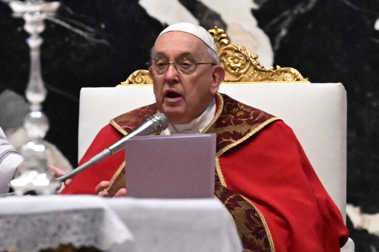 - RIPRODUZIONE RISERVATA