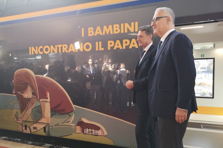 - RIPRODUZIONE RISERVATA