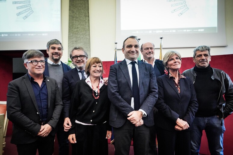 - RIPRODUZIONE RISERVATA