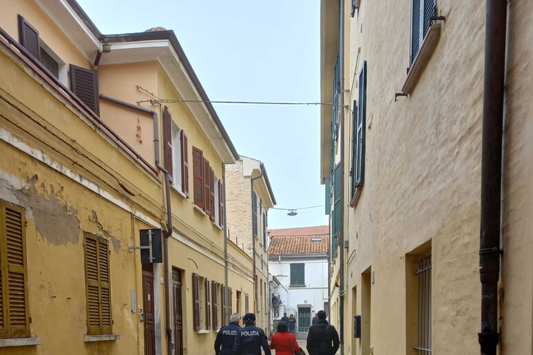 - RIPRODUZIONE RISERVATA