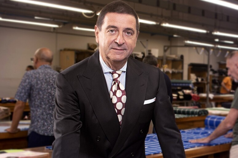 - RIPRODUZIONE RISERVATA