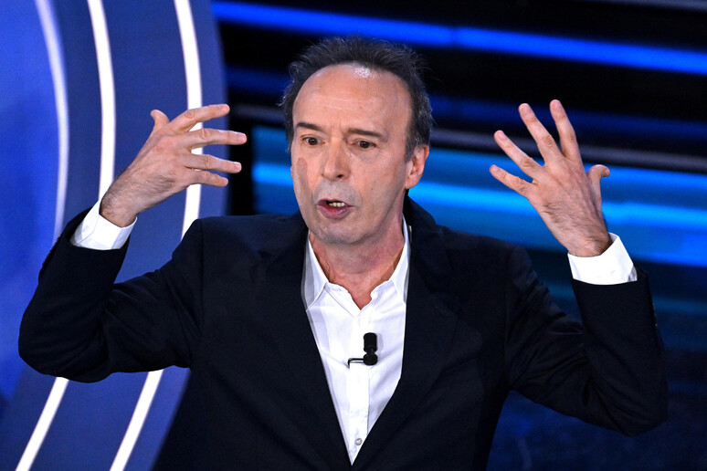 - RIPRODUZIONE RISERVATA