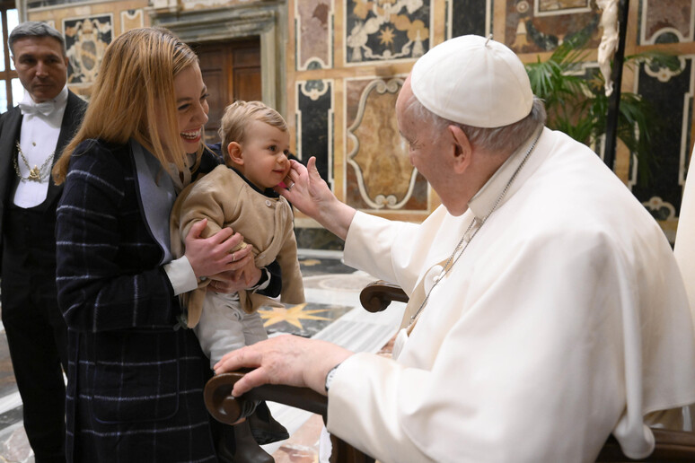Francesco riceve al Vaticano i membri della  'Strategic Alliance of Catholic Research Universities (SACRU) ' e dalla Fondazione Centesimus Annus Pro Pontefice - RIPRODUZIONE RISERVATA