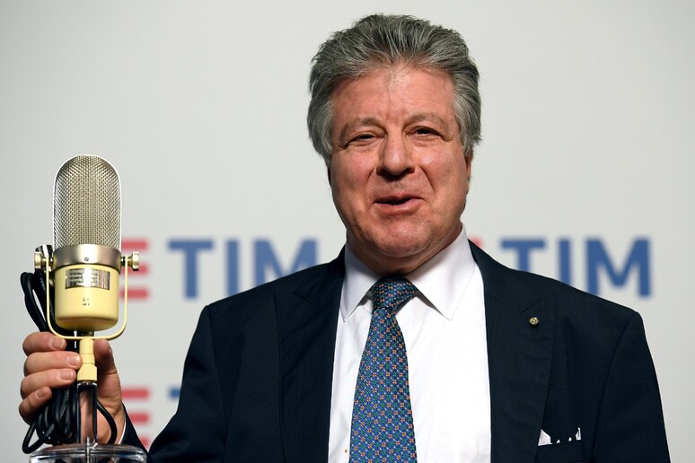 - RIPRODUZIONE RISERVATA
