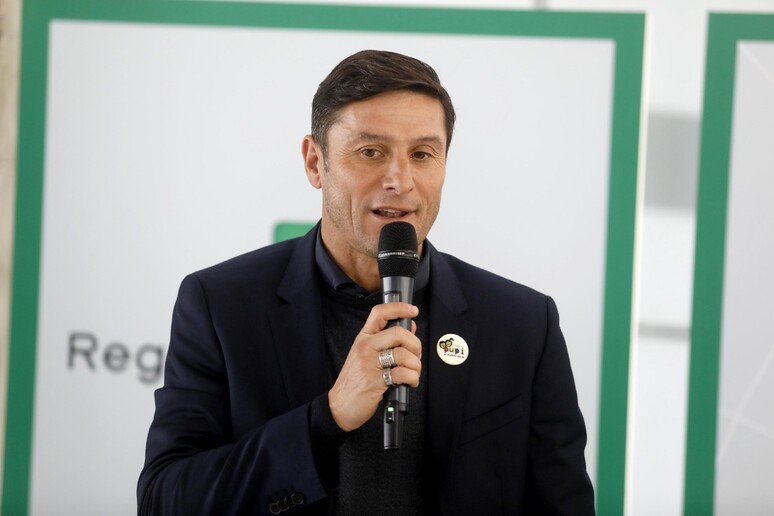 - RIPRODUZIONE RISERVATA