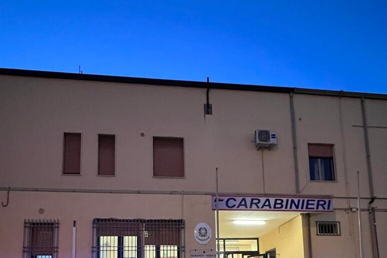 - RIPRODUZIONE RISERVATA