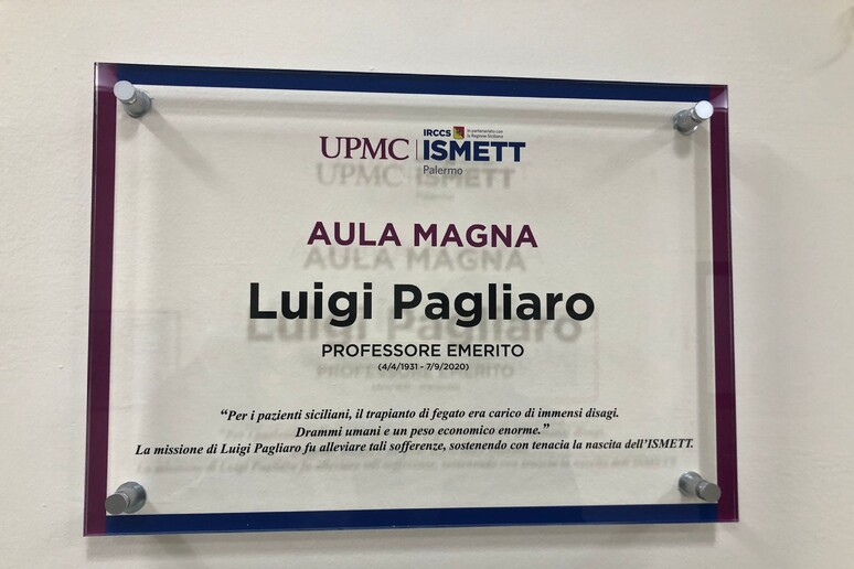 - RIPRODUZIONE RISERVATA