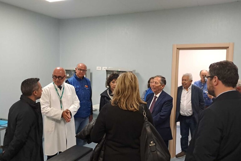 - RIPRODUZIONE RISERVATA